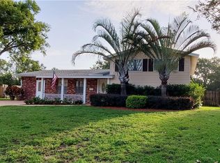 418 Cranberry Ln, Brandon, FL 33510