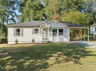 6320 Sweetbriar Dr SW, Mableton, GA 30126