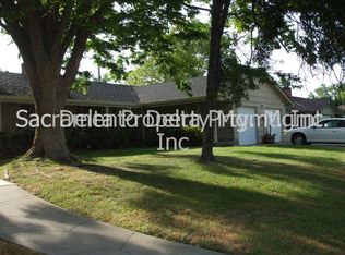 2324 Meadowbrook Rd, Sacramento, CA 95825