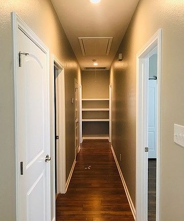 5th image of 1609 Mountain View Dr