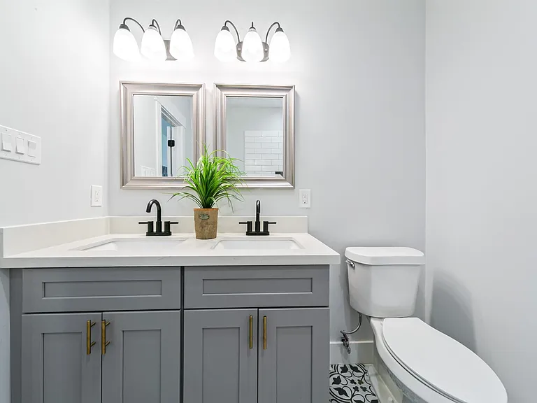 815 Wilkes St — Photo 30