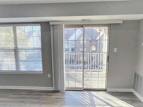 4th image of 9805 Lake Pointe Ct APT 302