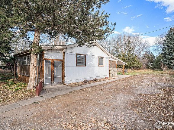 2nd image of 2926 Farview Dr