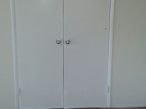 3rd image of 2266 W Adams Blvd APT 6