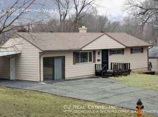 11402 Spring Valley Rd, Kansas City, MO 64134