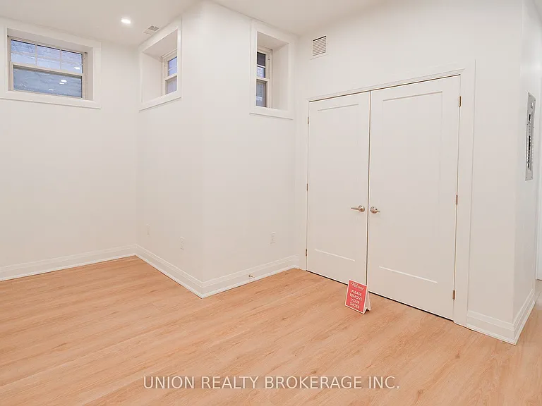 85 Beech Ave #2 — Photo 5
