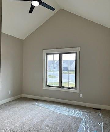 5th image of 9226 Grande Ct