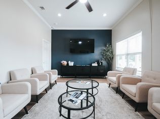210 Northcross St #11643137, Victoria, TX 77904