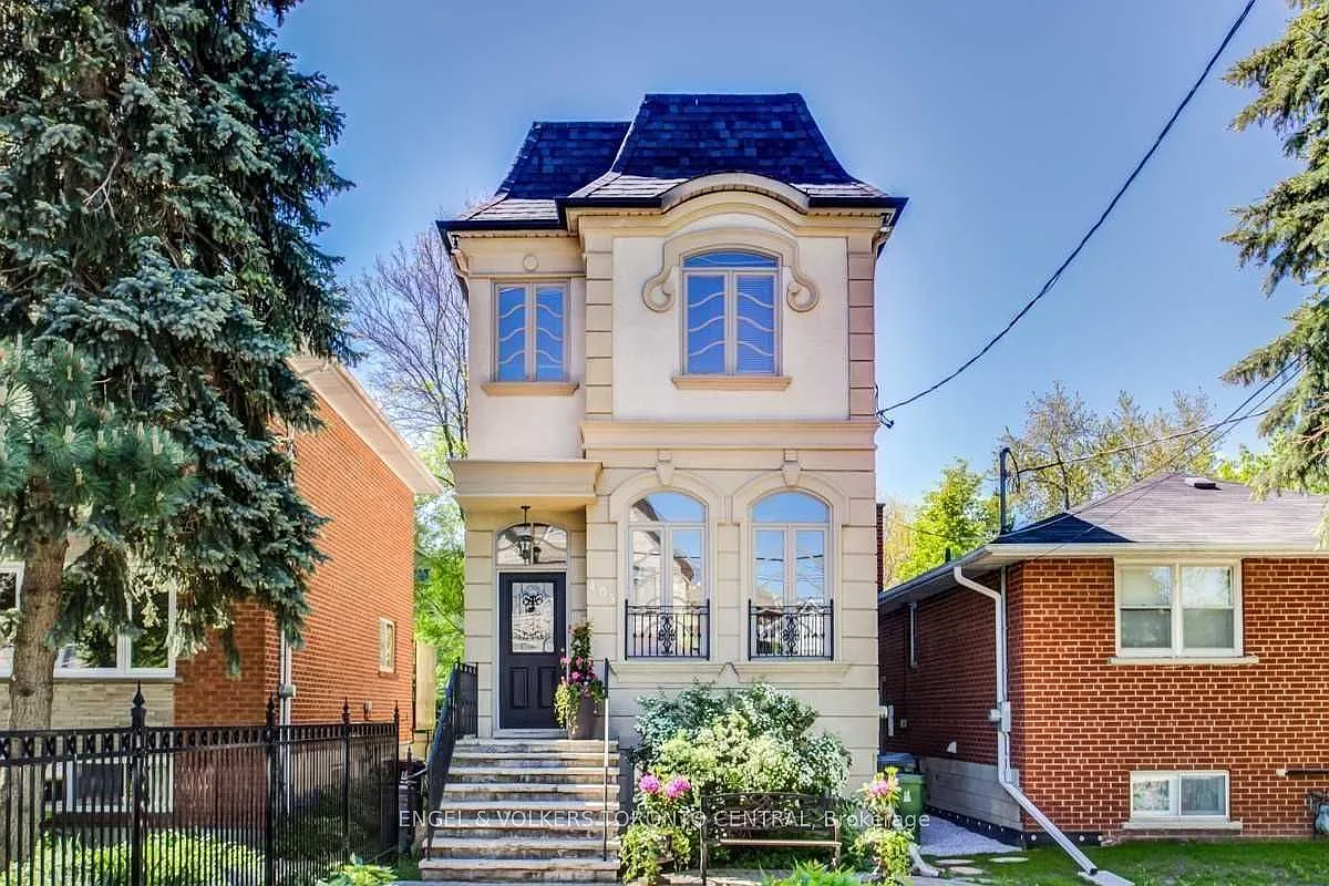 3 bed, $4,950 — Photo 1