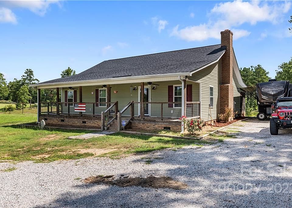 7564 Wateree Rd, Great Falls, SC 29055 MLS CAR3893741 Zillow