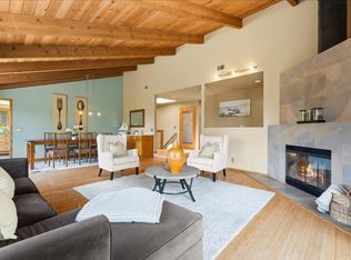 22213 Quinterno Ct, Cupertino, CA 95014