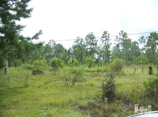 760 Colonial Dr, Southport, NC 28461