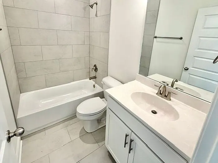 7425 Newbury Dr — Photo 11