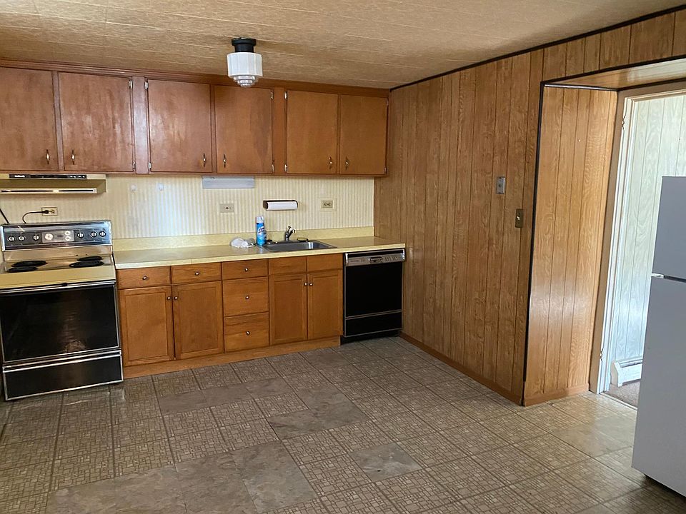 2nd image of 2530 W Chester Pike #1