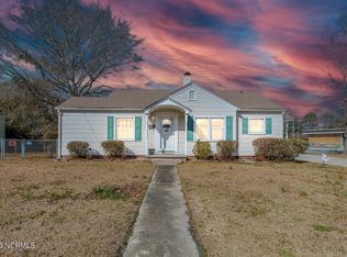 307 Stratford Rd, Jacksonville, NC 28540