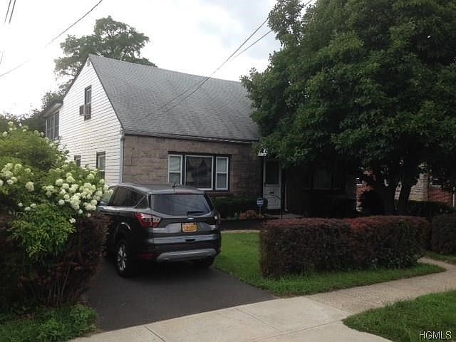 1st image of 195 Sedgwick Ave