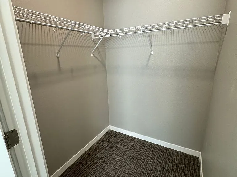Kraewood Flats - Summer Rent Special through July 31 2026 — Photo 63