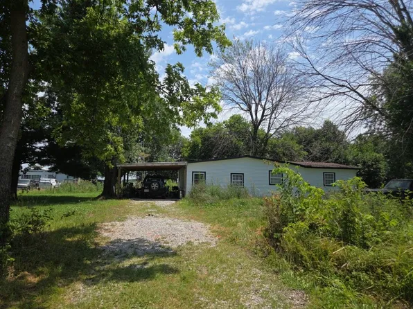 300 N Northcutt Ave, Fairview, MO 64842