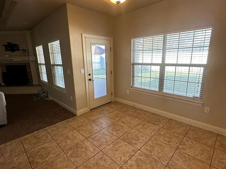 3724 Woodlark Rd — Photo 11