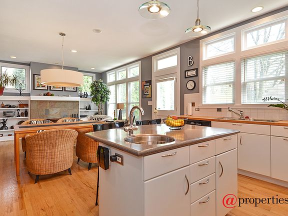 Kitchen / Family Room