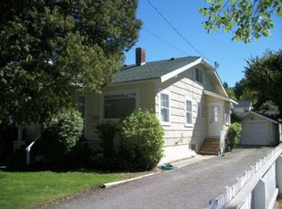 351 S H St, Lakeview, OR 97630