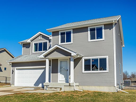 2nd image of 529 Prairie Ridge Dr