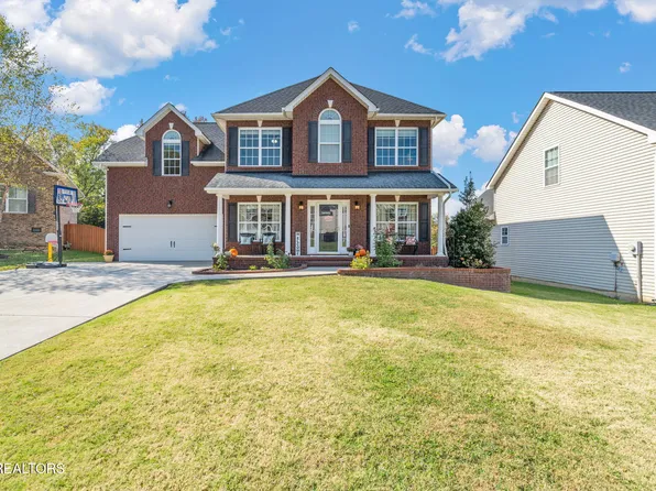 2511 Sparkling Star Ln, Knoxville, TN 37931