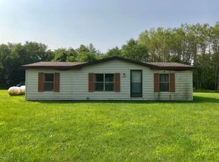 13850 Covered Bridge Rd NE, Lowell, MI 49331