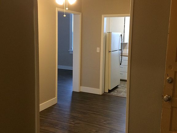 2nd image of 22424-22472 SW Washington St #4