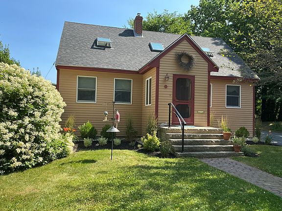 2nd image of 24 Kittredge Rd