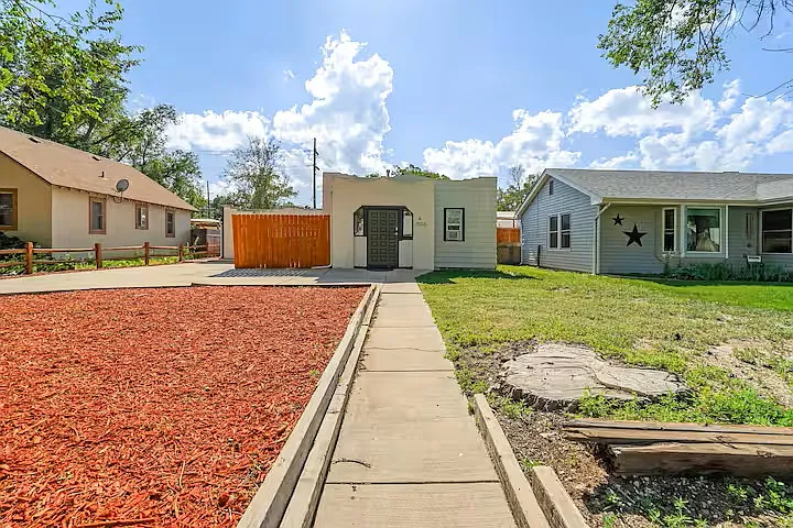 506 Swope Ave — Photo 4