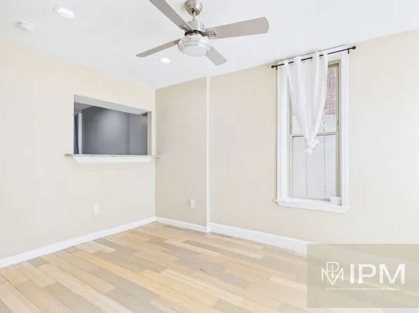 1228 Market St, 1228 Market St Unit 1, Harrisburg, PA 17103