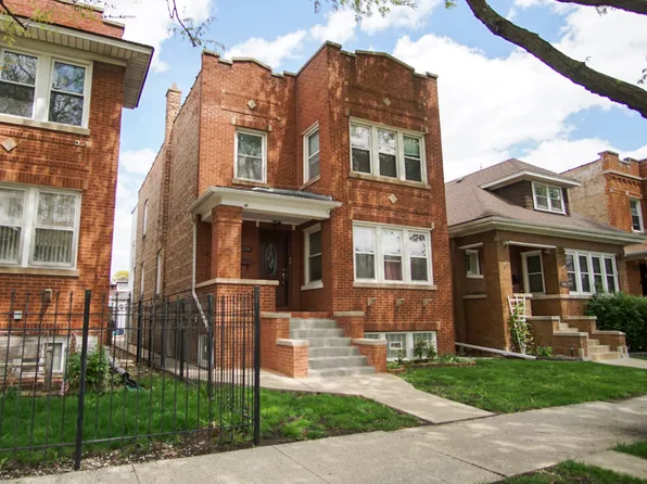 5224 W Deming Pl, Chicago, IL 60639