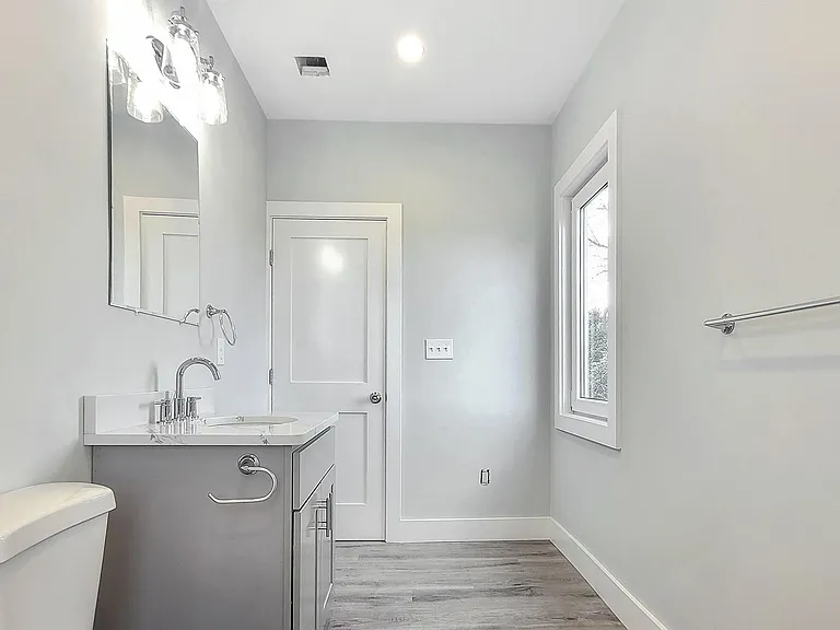 86 Fayston St #3 — Photo 9