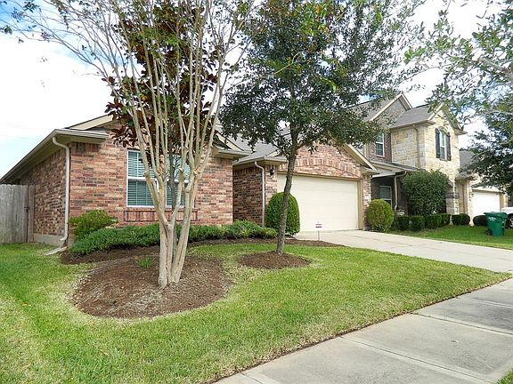 3rd image of 6923 Stevenson Dr