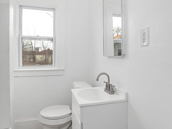 3rd image of 8955 Otsego St APT 1
