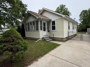 68 W Maxlow Ave, Hazel Park, MI 48030