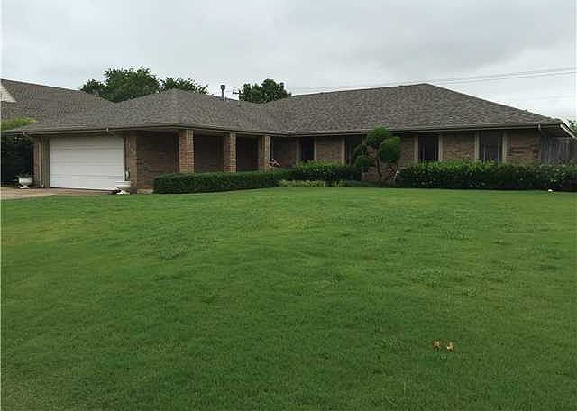1st image of 2333 NW 121st St