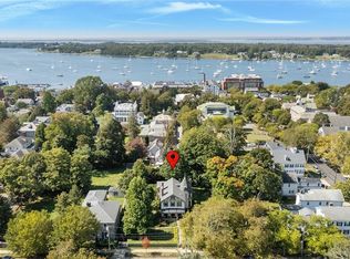 291 High St, Bristol, RI 02809