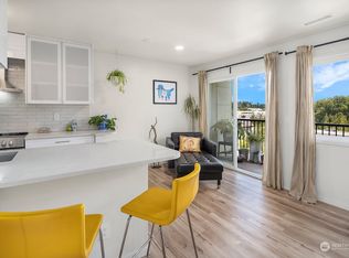 9515 NE 180th St APT C306, Bothell, WA 98011