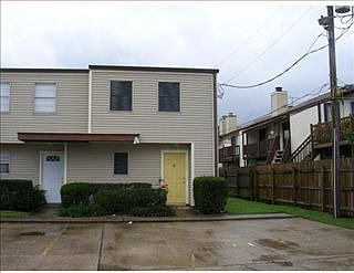 1st image of 1020 Saint Julien Dr APT 101