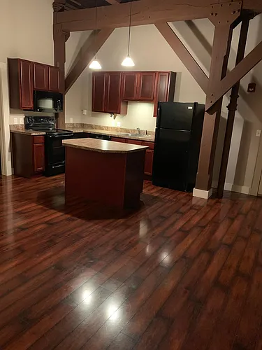 120 Franklin Ave Photo 1