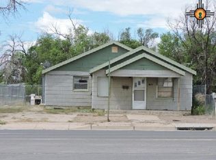 1212 S 1st St, Clayton, NM 88415
