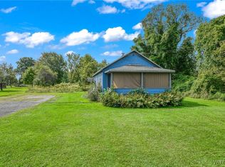 3154 Upper Mountain Rd, Sanborn, NY 14132