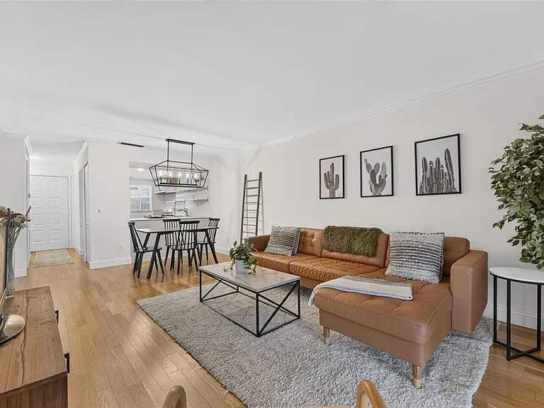 3812 N Oak Dr #M-32 — Photo 14