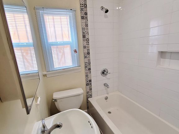 3rd image of 943 S Bonnie Beach Pl