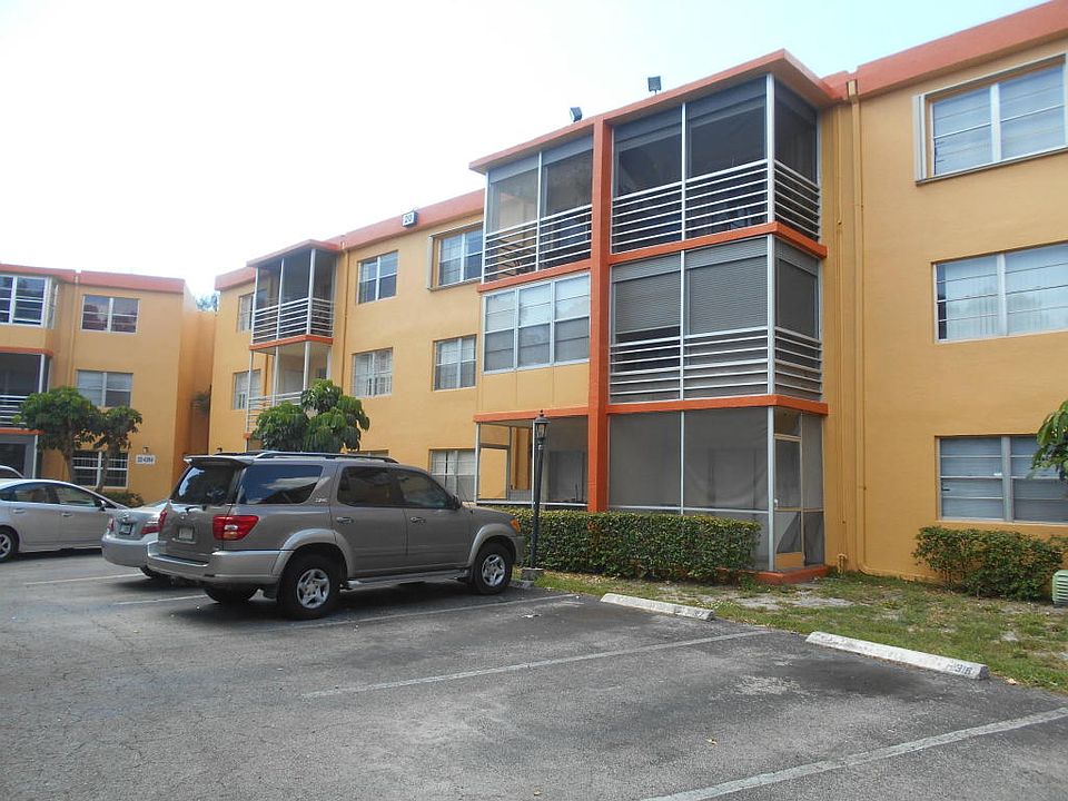 1st image of 4374 NW 9th Ave APT 264