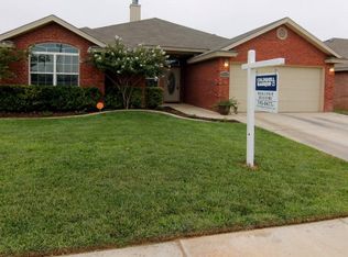 6712 10th St, Lubbock, TX 79416