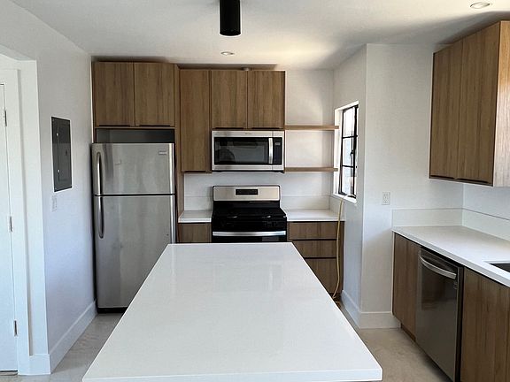 5th image of 6238 La Mirada Ave APT 3