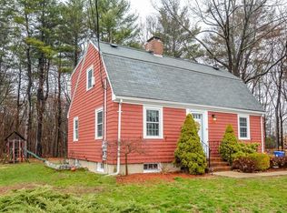 14 Harwick Rd, Wakefield, MA 01880